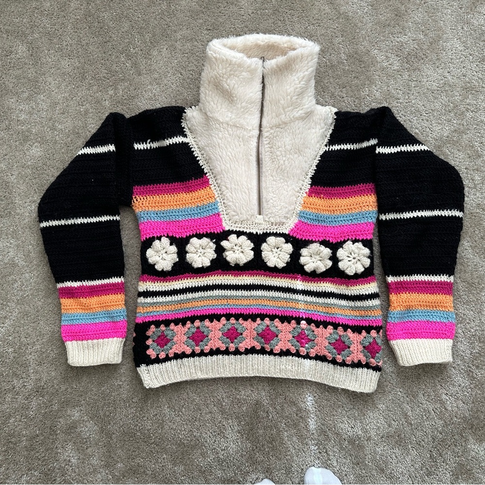 TACH Black and Cream Floral Patterned crochet sweater with wool neck